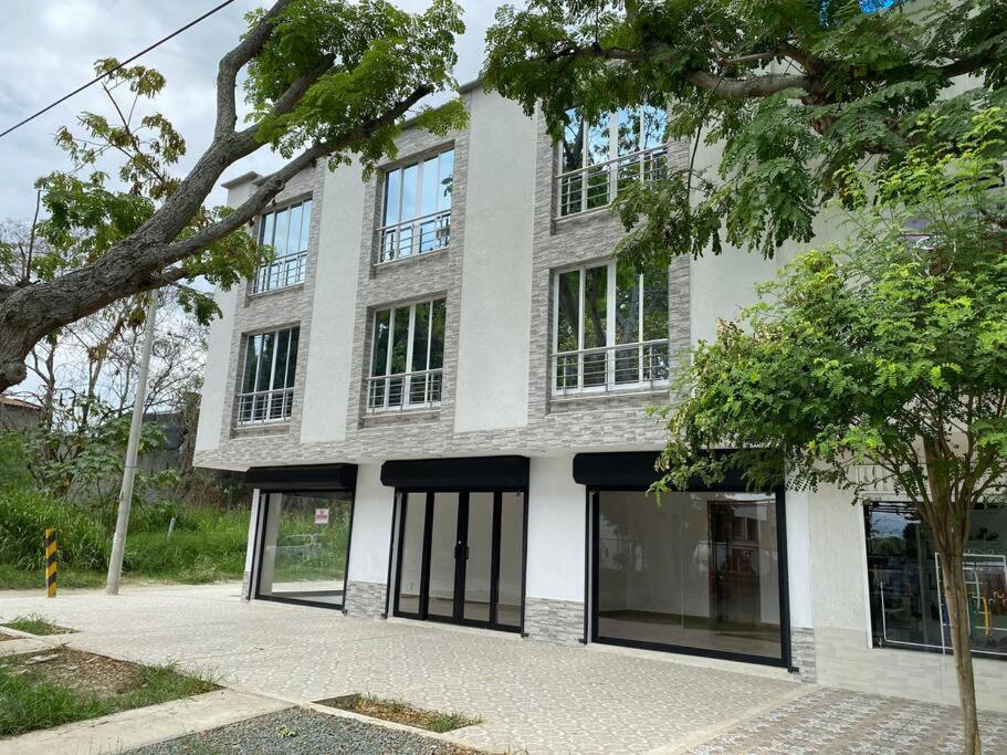 Lindo Apartamento Con Estacionamiento Buga Extérieur photo