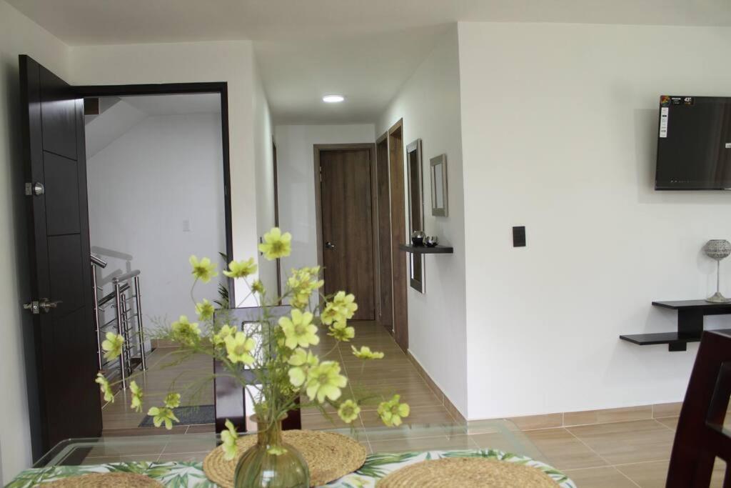 Lindo Apartamento Con Estacionamiento Buga Extérieur photo